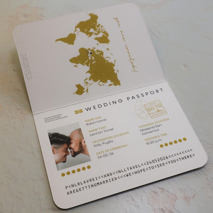 STAPEL Trouwkaart - Paspoort en Boarding Pass Goud