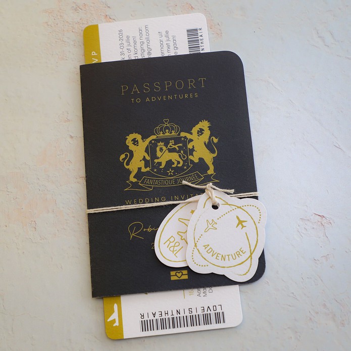 STAPEL Trouwkaart - Paspoort en Boarding Pass Blauw en Goud