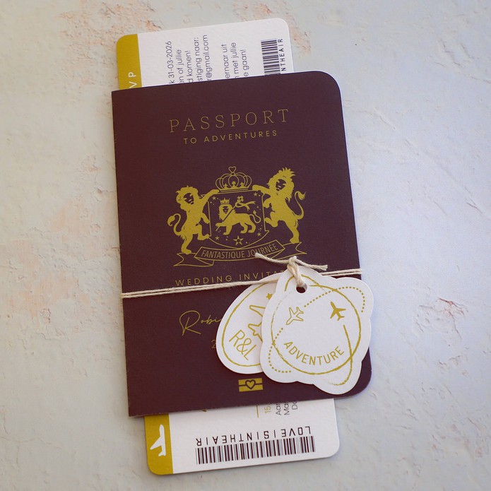 STAPEL Trouwkaart - Paspoort en Boarding Pass Bordeaux en Goud